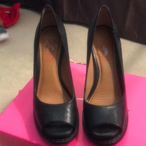 Michael Kors Black Leather Pumps
